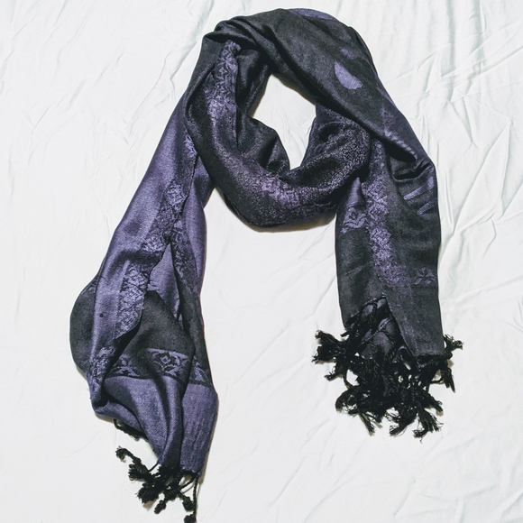 Pashmina/Silk blend Scarf with Fringe - Picture 1 of 7